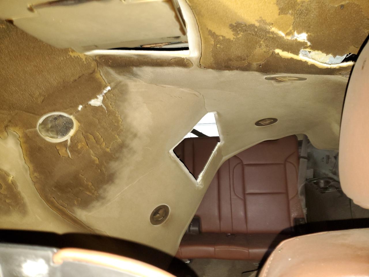 2015 Chevrolet Suburban C1500 Ltz VIN: 1GNSCKKC2FR118971 Lot: 89449645