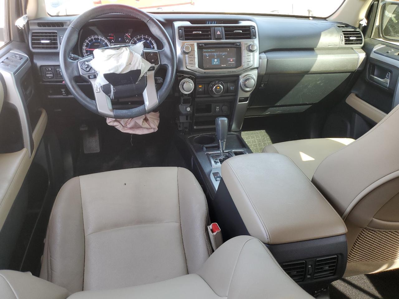 2018 Toyota 4Runner Sr5 VIN: JTEZU5JR1J5177064 Lot: 89811905