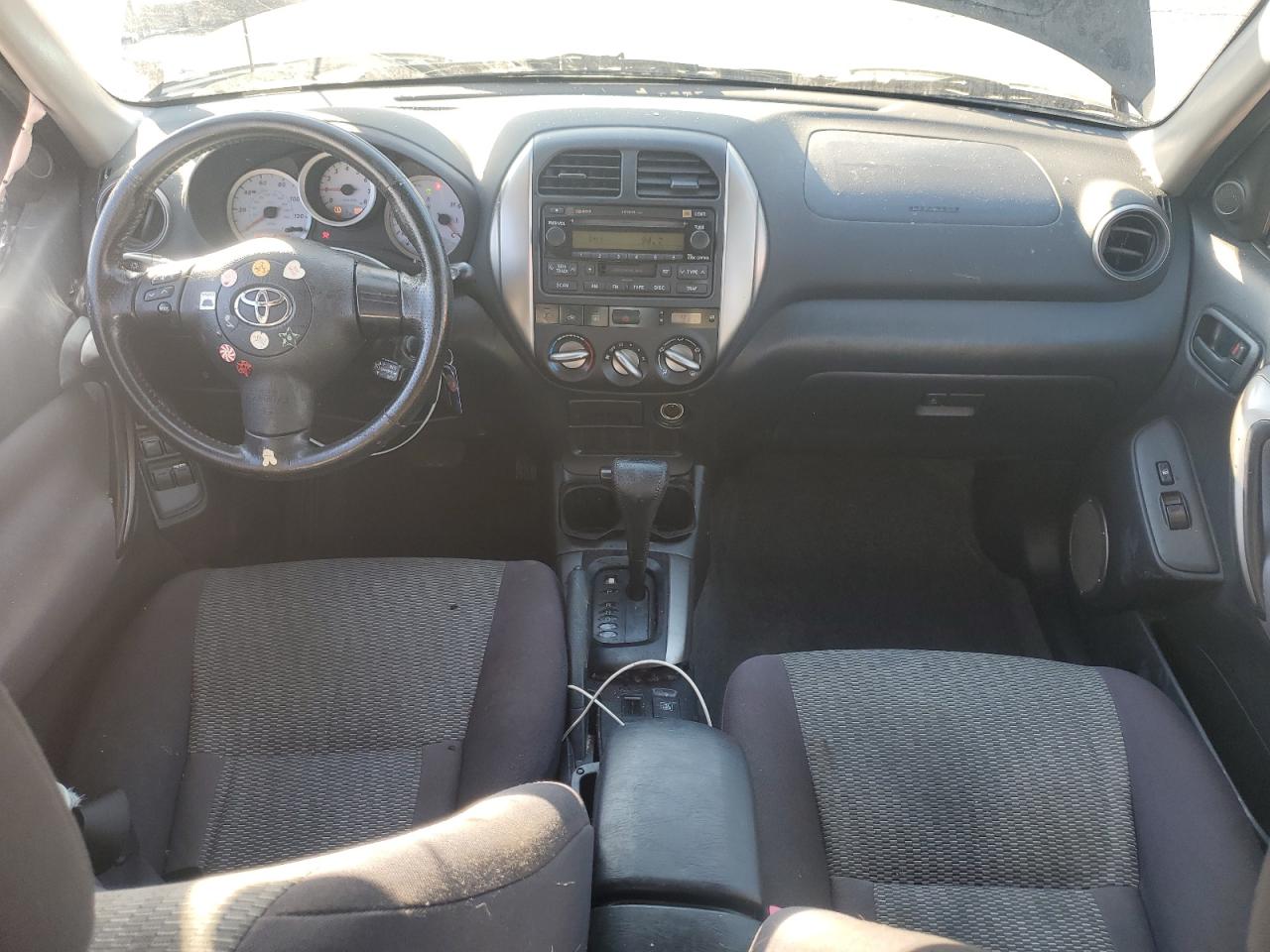 2004 Toyota Rav4 VIN: JTEHD20V646010495 Lot: 84257235