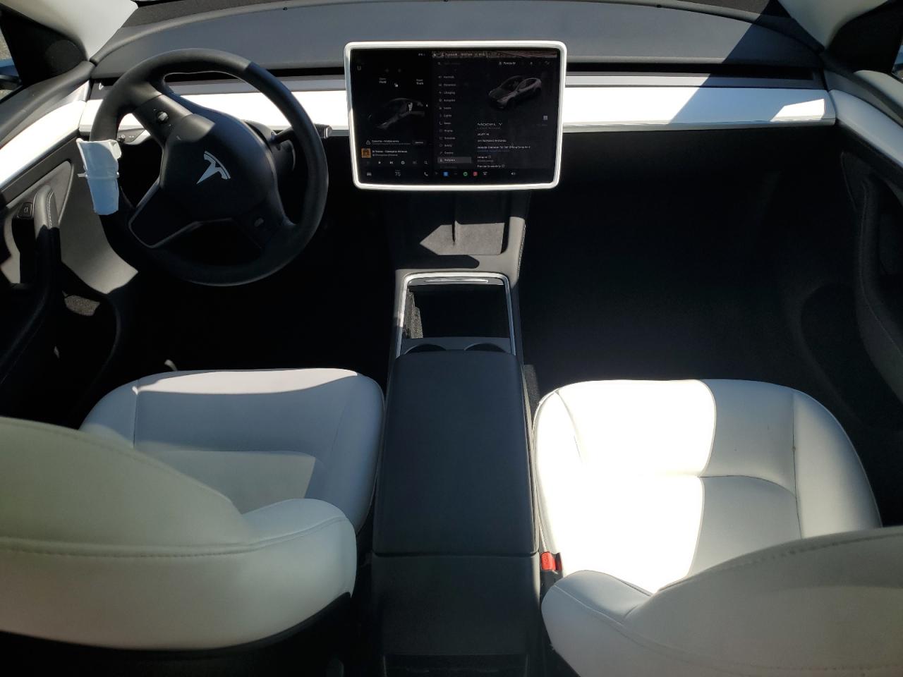 2024 Tesla Model Y VIN: 7SAYGDED7RF212493 Lot: 82731885