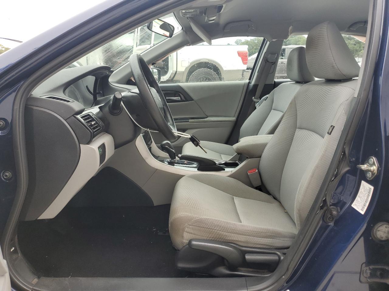 2017 Honda Accord Lx VIN: 1HGCR2F33HA137988 Lot: 85810455