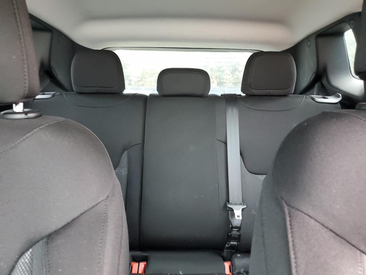 2016 Jeep Renegade Sport VIN: ZACCJBAT3GPD31139 Lot: 85760045