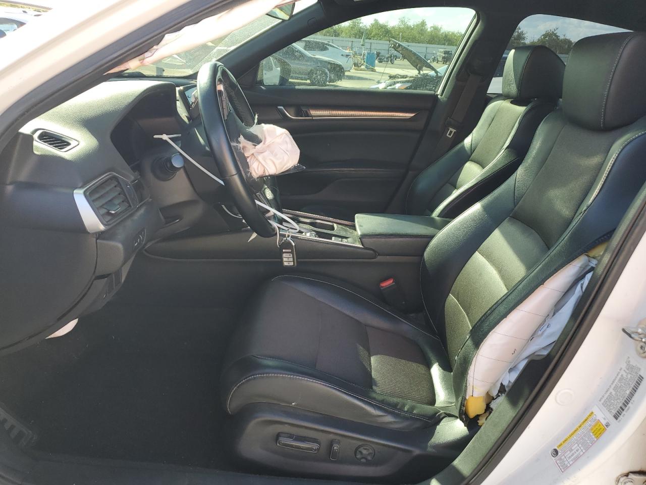 2018 Honda Accord Sport VIN: 1HGCV1F35JA088014 Lot: 82180945