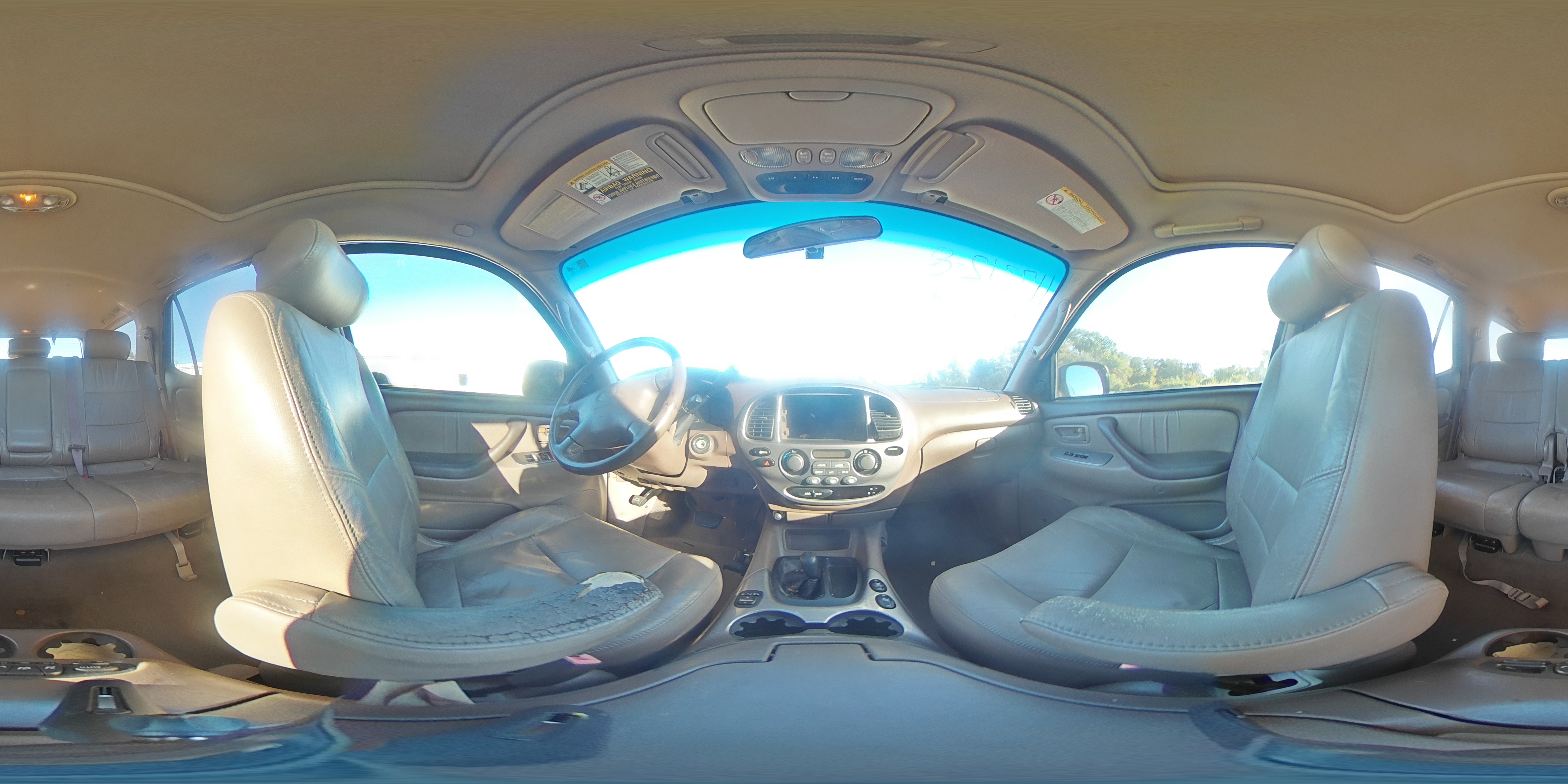 2001 Toyota Sequoia Limited VIN: 5TDBT48A51S040044 Lot: 87111975