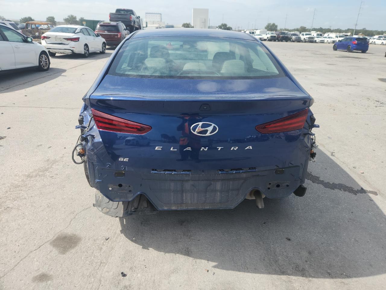2019 Hyundai Elantra Se VIN: 5NPD74LF6KH481611 Lot: 85187235