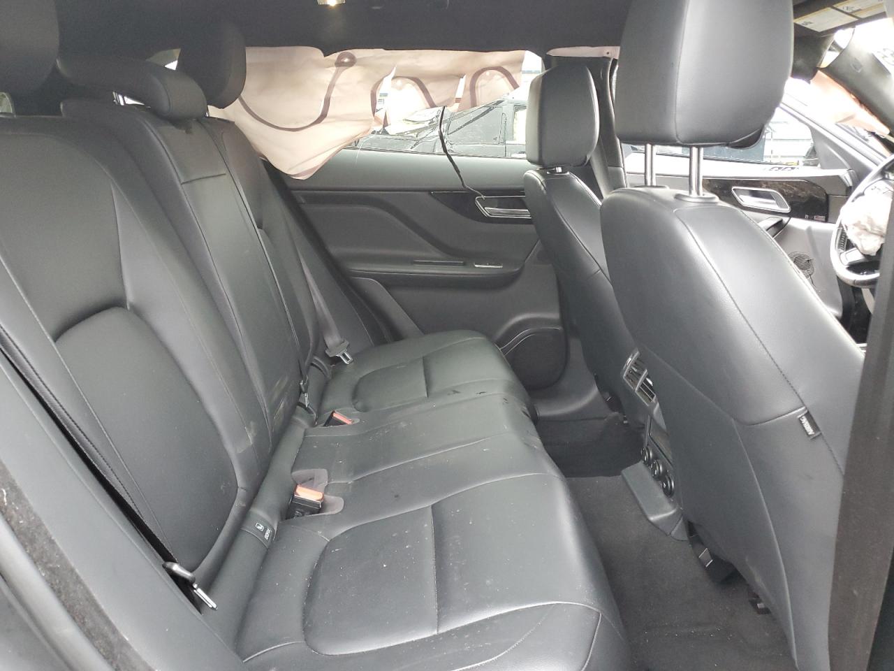 2020 Jaguar F-Pace Premium VIN: SADCJ2FXXLA645641 Lot: 82727165