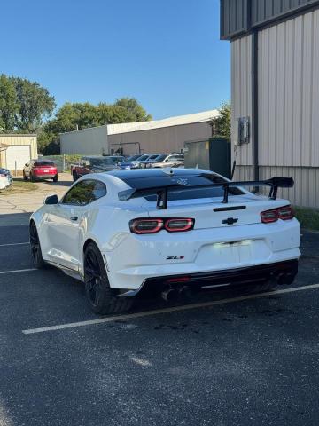  CHEVROLET CAMARO 2019 Белы
