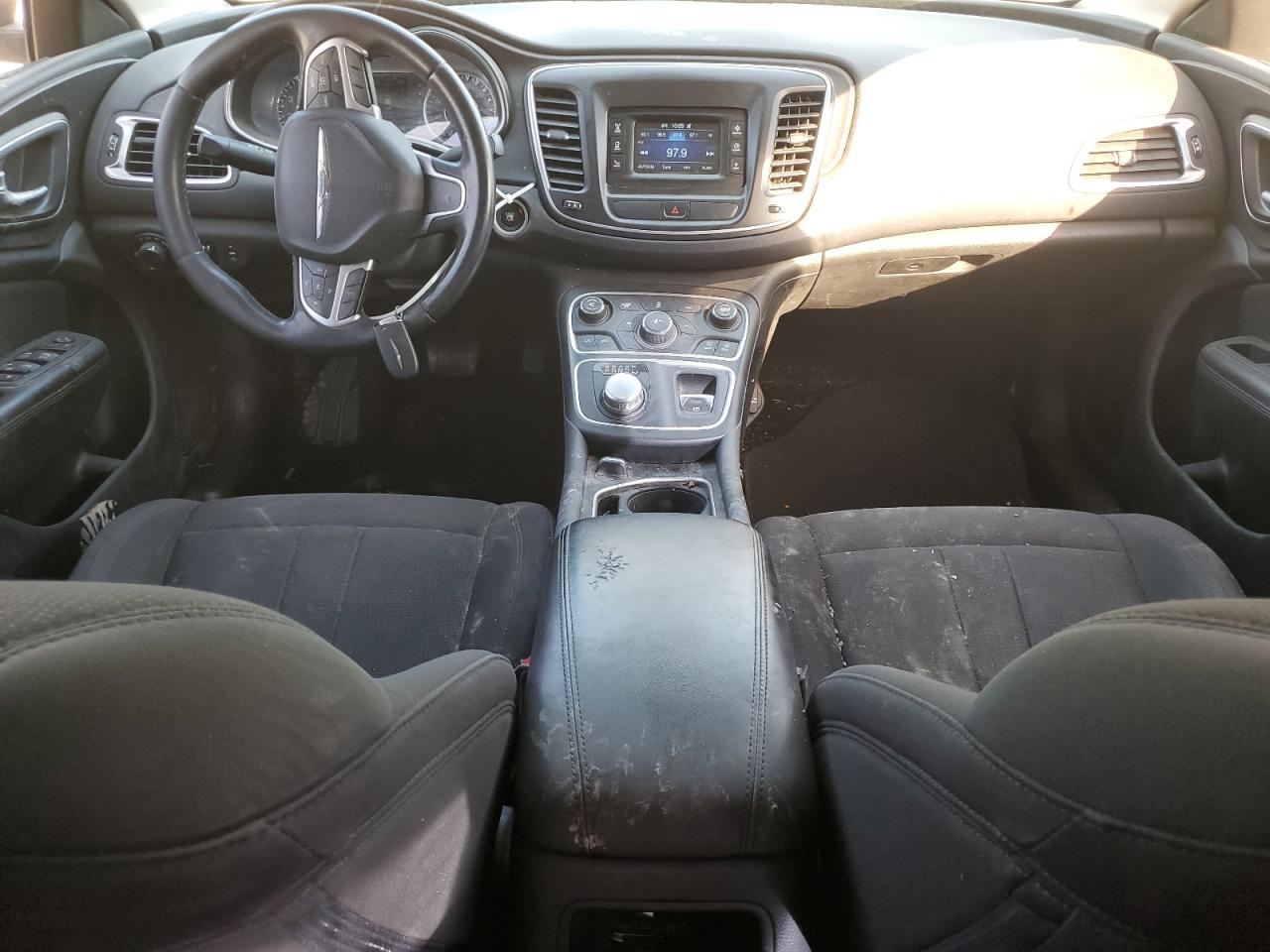 2015 Chrysler 200 Limited VIN: 1C3CCCAB9FN750602 Lot: 82498725