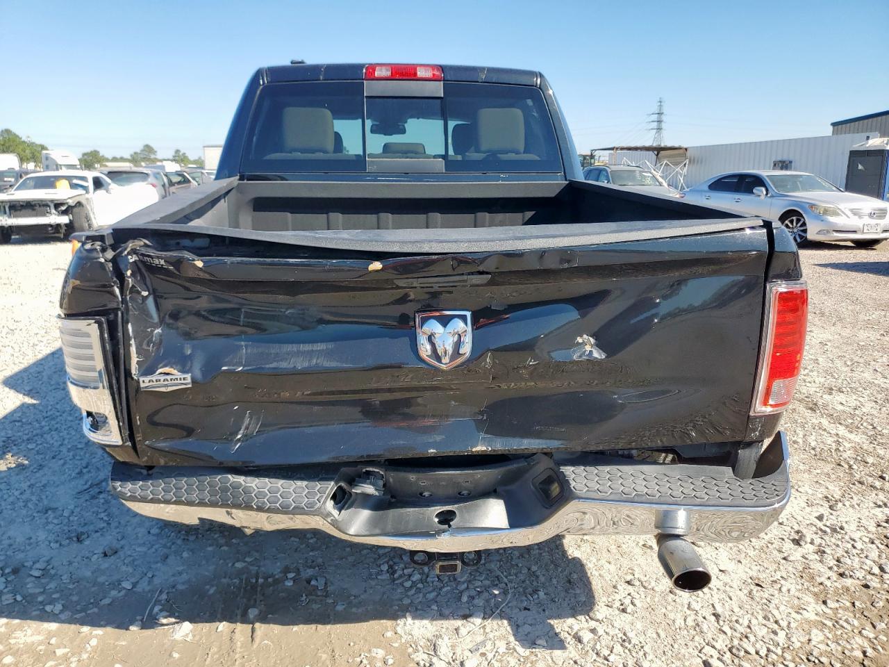 2016 Ram 1500 Laramie VIN: 1C6RR6NT5GS164563 Lot: 90916495