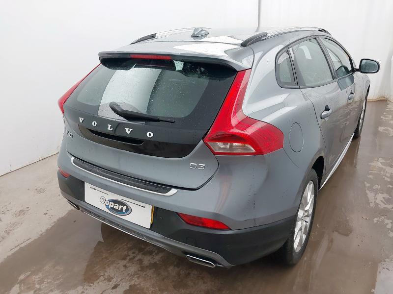 2016 VOLVO V40 CROSS COUNTRY PRO D3 D3 [4 CYL 150] CROSS COUNTRY PRO