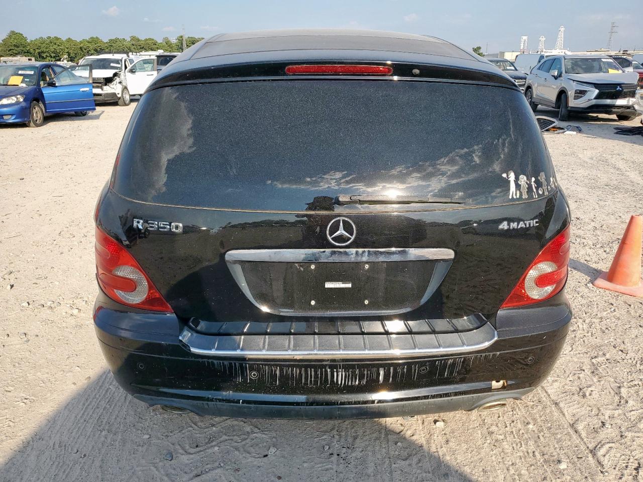 2008 Mercedes-Benz R 350 VIN: 4JGCB65E58A067855 Lot: 84167275