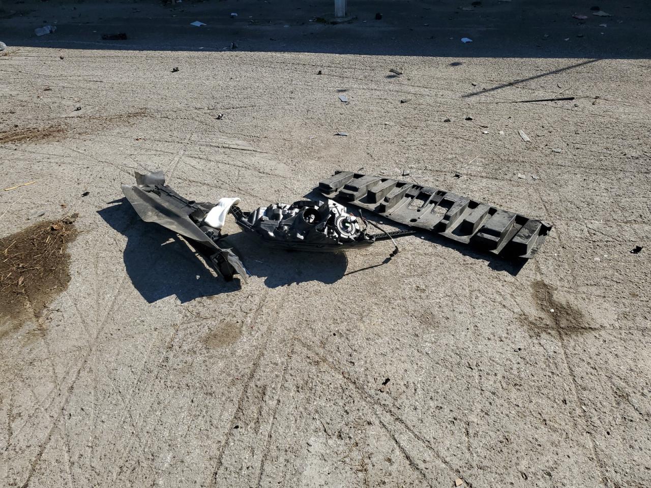 2019 Nissan Rogue S VIN: 5N1AT2MV7KC833613 Lot: 84426865