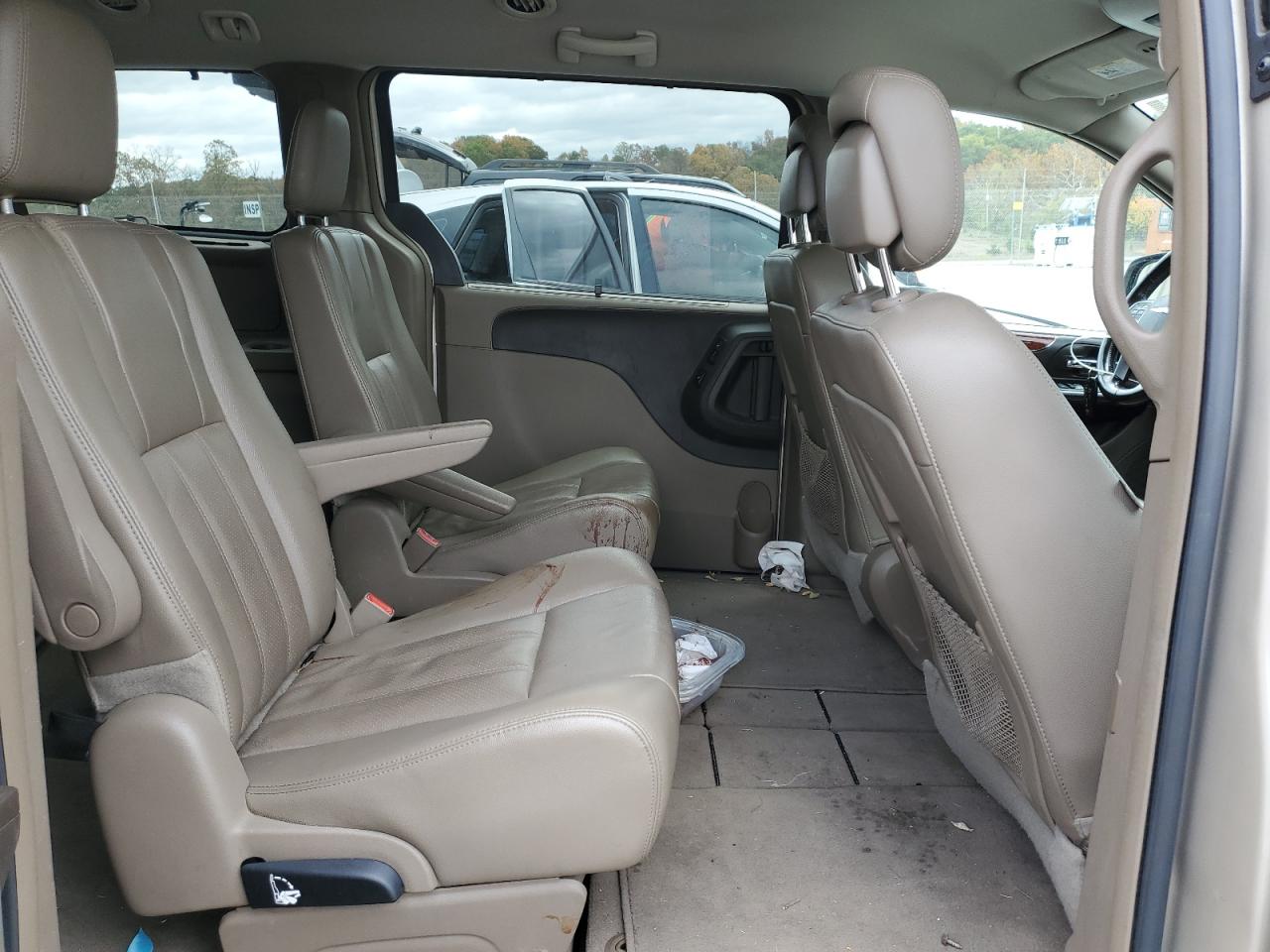 2012 Chrysler Town & Country Touring L VIN: 2C4RC1CGXCR416578 Lot: 82664255