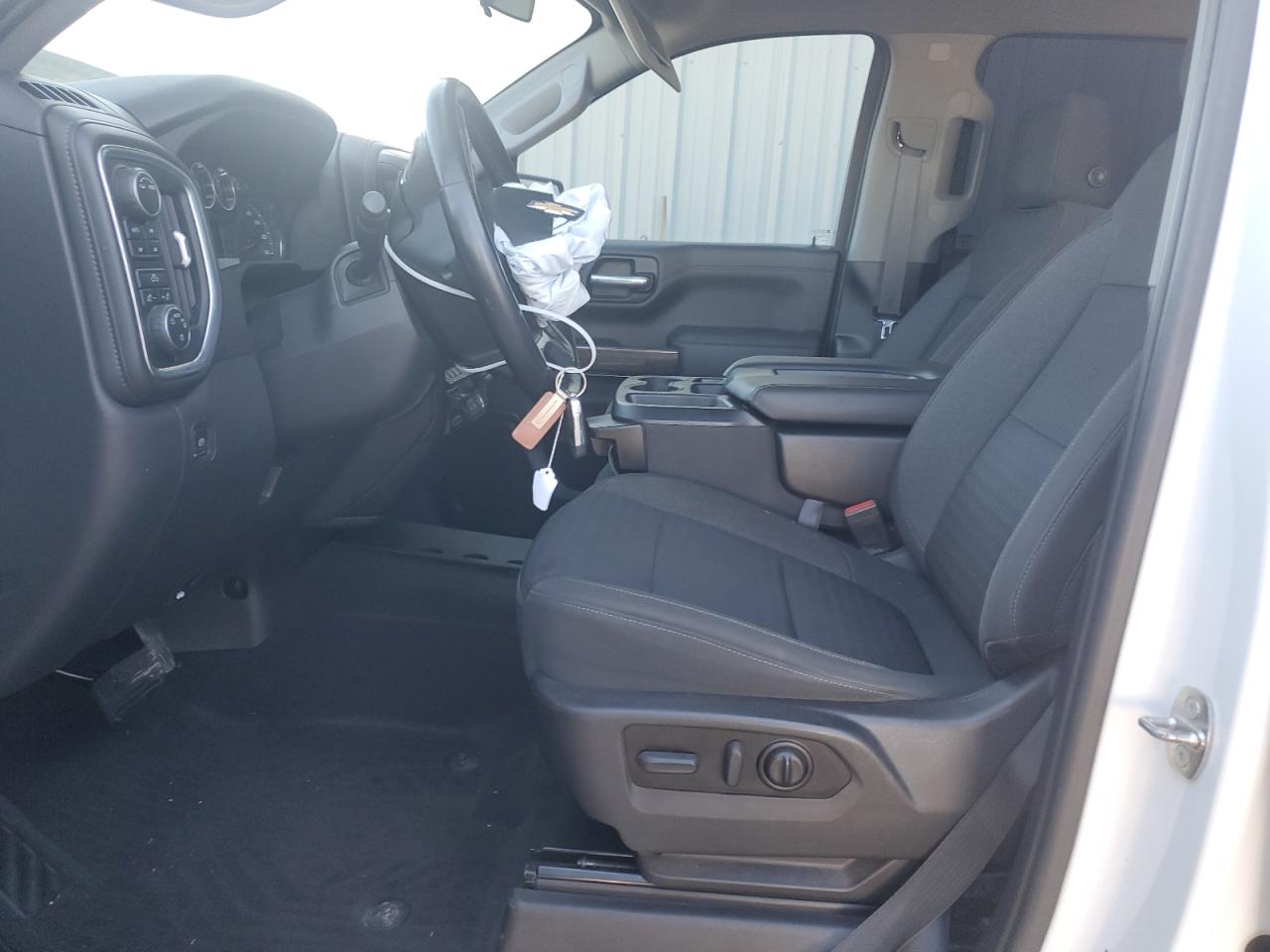 2022 Chevrolet Silverado Ltd K1500 Lt VIN: 3GCUYDED9NG123683 Lot: 86629705