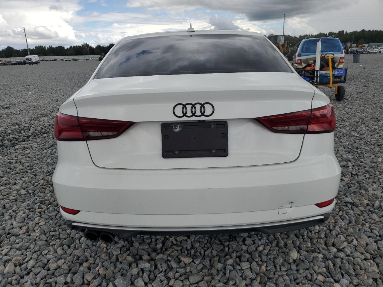 2017 Audi A3 Premium VIN: WAUAUGFF8H1051990 Lot: 80711985