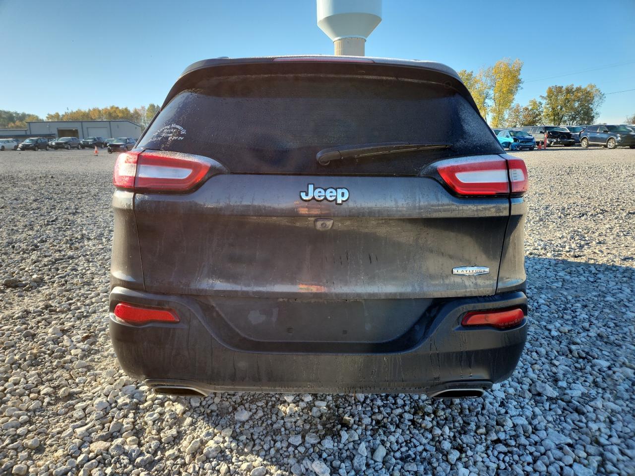 2017 Jeep Cherokee Latitude VIN: 1C4PJLCS1HW643749 Lot: 86670175