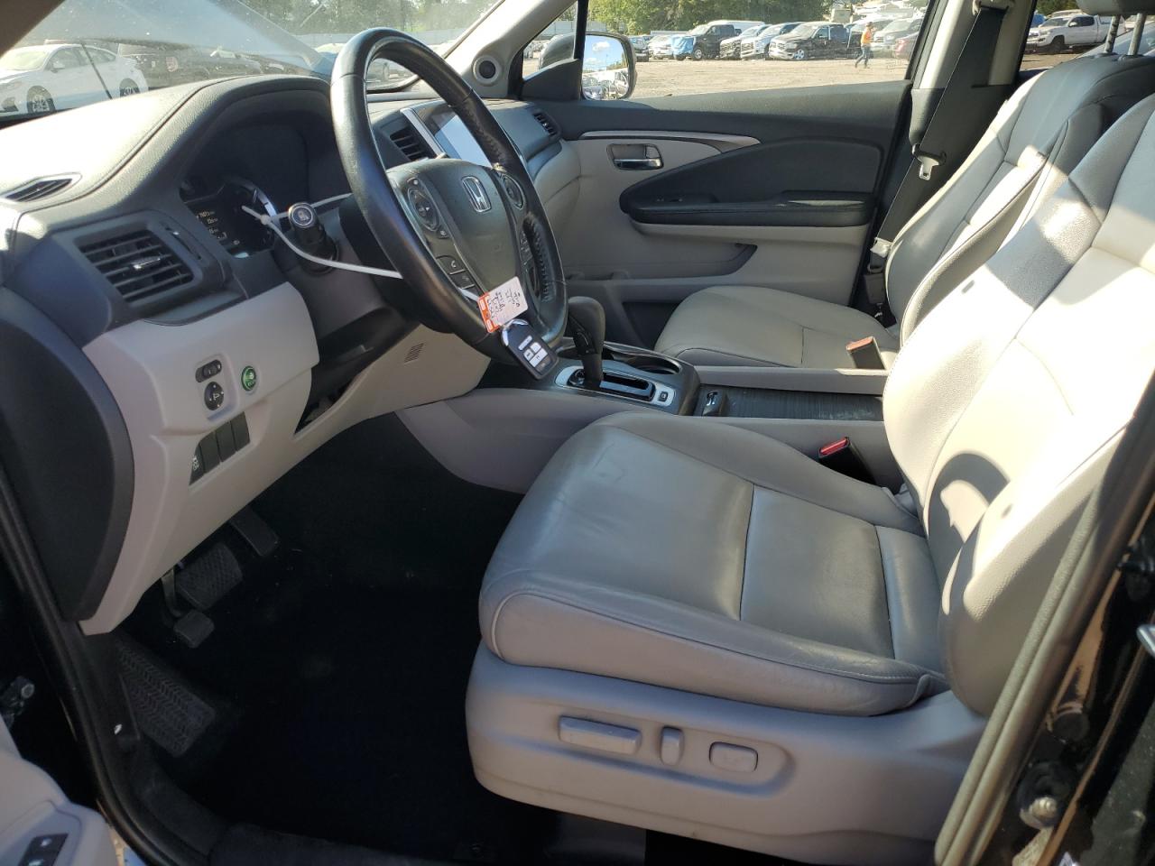 2017 Honda Pilot Exln VIN: 5FNYF6H71HB093968 Lot: 84877045