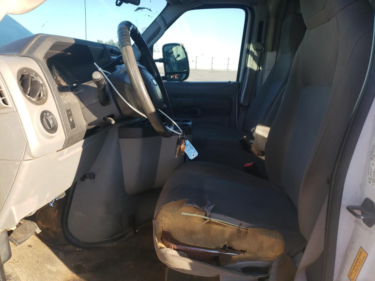 2013 Ford Econoline E350 Super Duty Cutaway Van VIN: 1FDWE3FL8DDB31265 Lot: 90801165