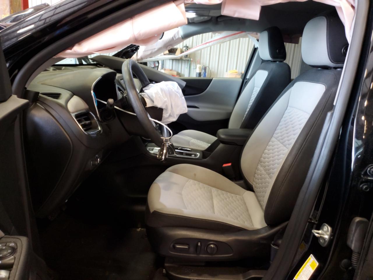 2020 Chevrolet Equinox Lt VIN: 2GNAXUEVXL6105269 Lot: 81964135