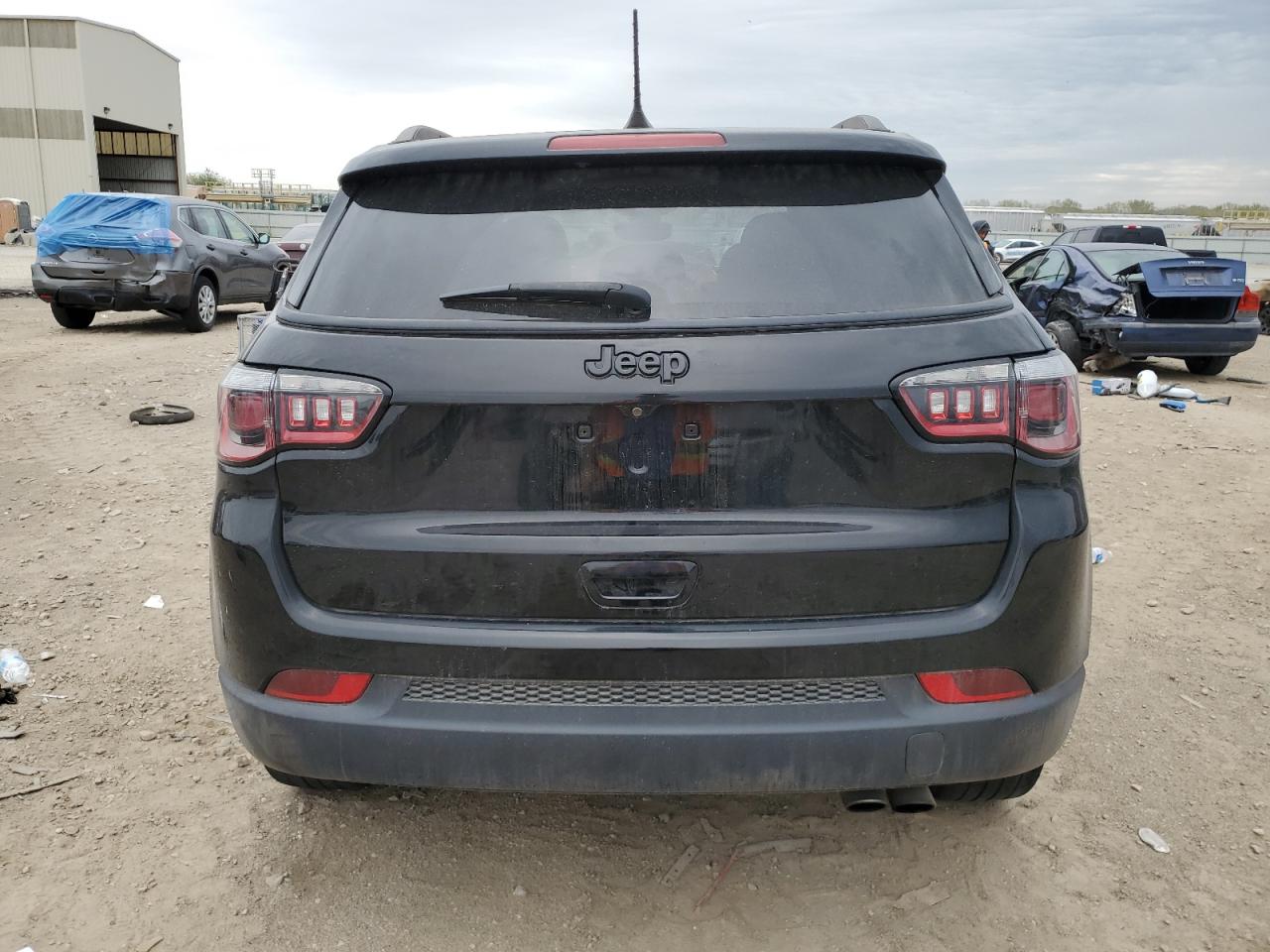 2019 Jeep Compass Latitude VIN: 3C4NJCBB2KT706637 Lot: 86140265