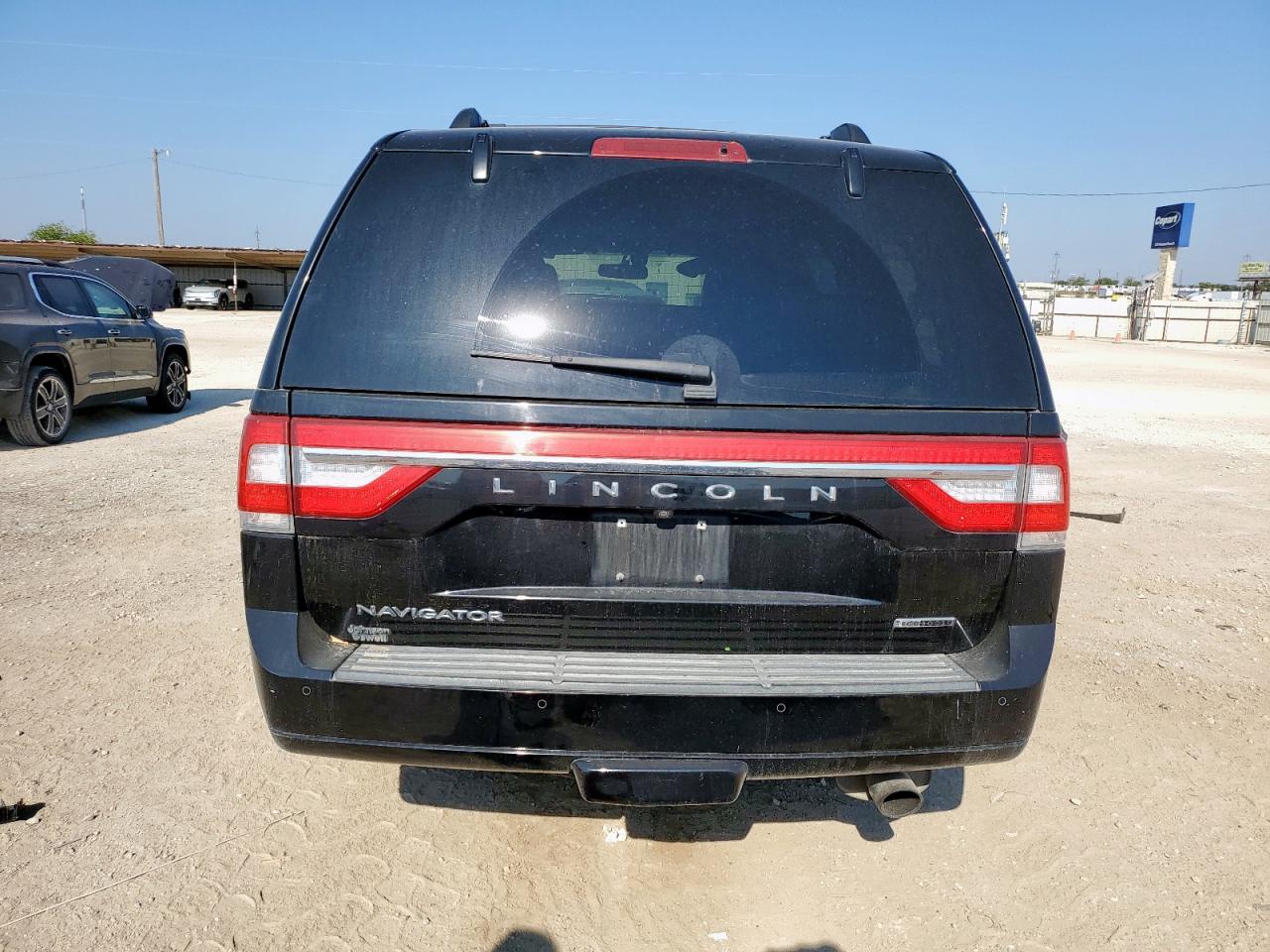 2016 Lincoln Navigator Select VIN: 5LMJJ2HT2GEL12175 Lot: 81978875