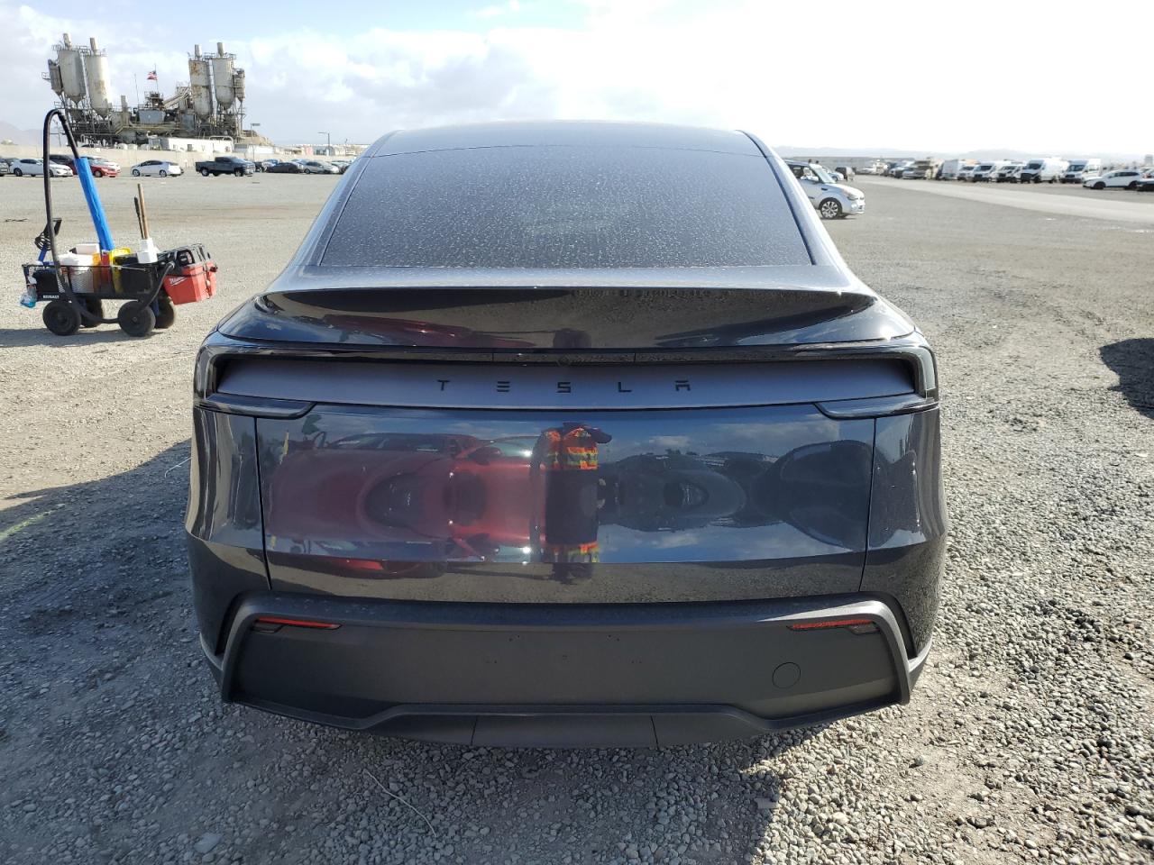 2026 Tesla Model Y VIN: 7SAYGDED2TF378699 Lot: 86513325