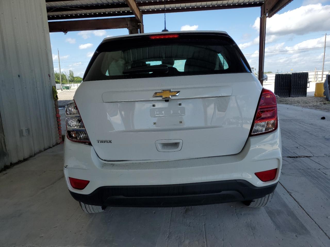 2019 Chevrolet Trax Ls VIN: 3GNCJKSB2KL398863 Lot: 86862105