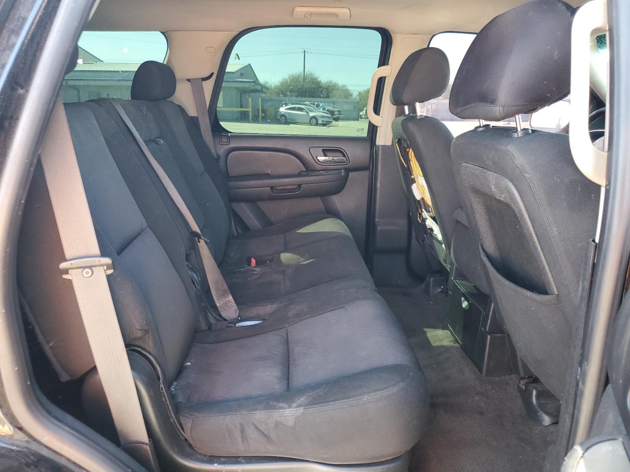 2010 Chevrolet Tahoe C1500 Ls VIN: 1GNMCAE3XAR238346 Lot: 84644295