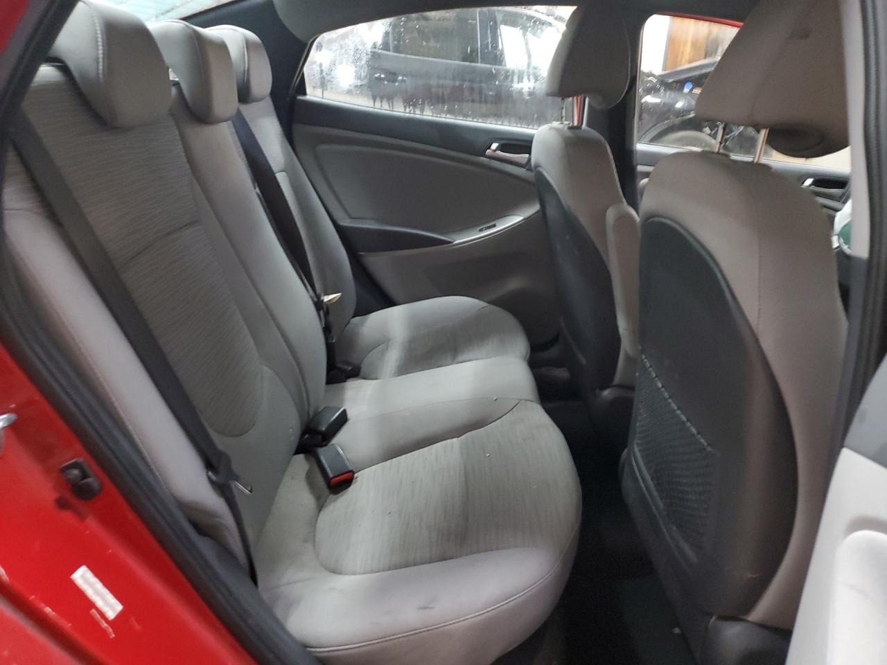 2015 Hyundai Accent Gls VIN: KMHCT4AE1FU802995 Lot: 82432345