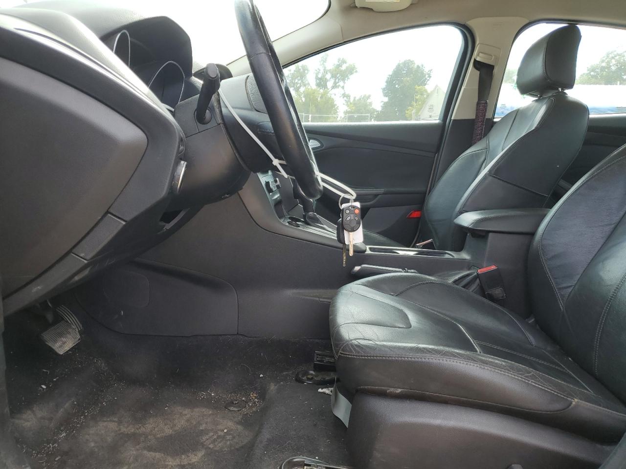 2015 Ford Focus Se VIN: 1FADP3F24FL255545 Lot: 81967235