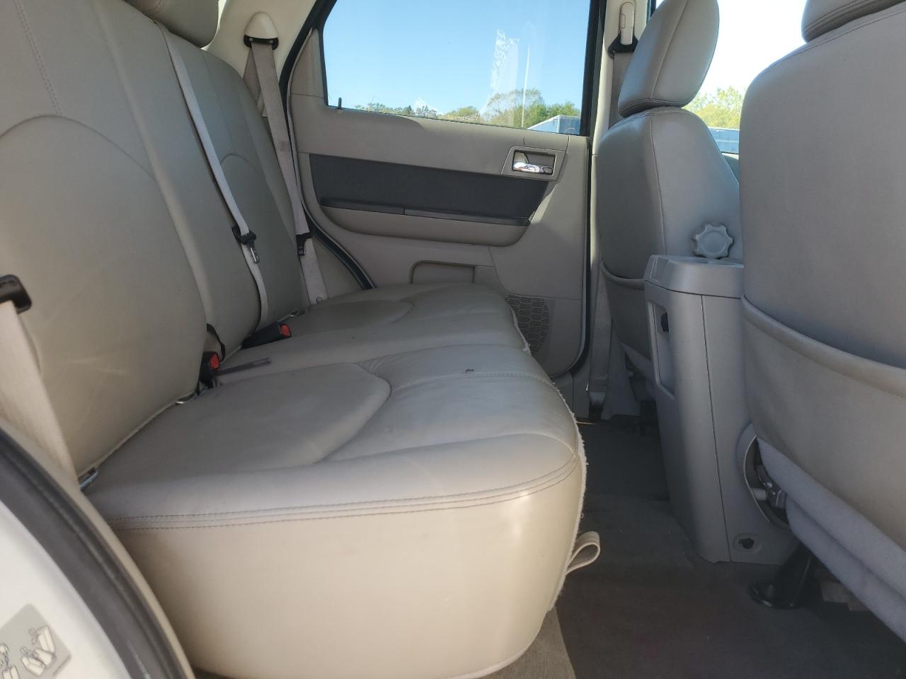 2010 Mercury Mariner VIN: 4M2CN8B73AKJ27350 Lot: 80225185