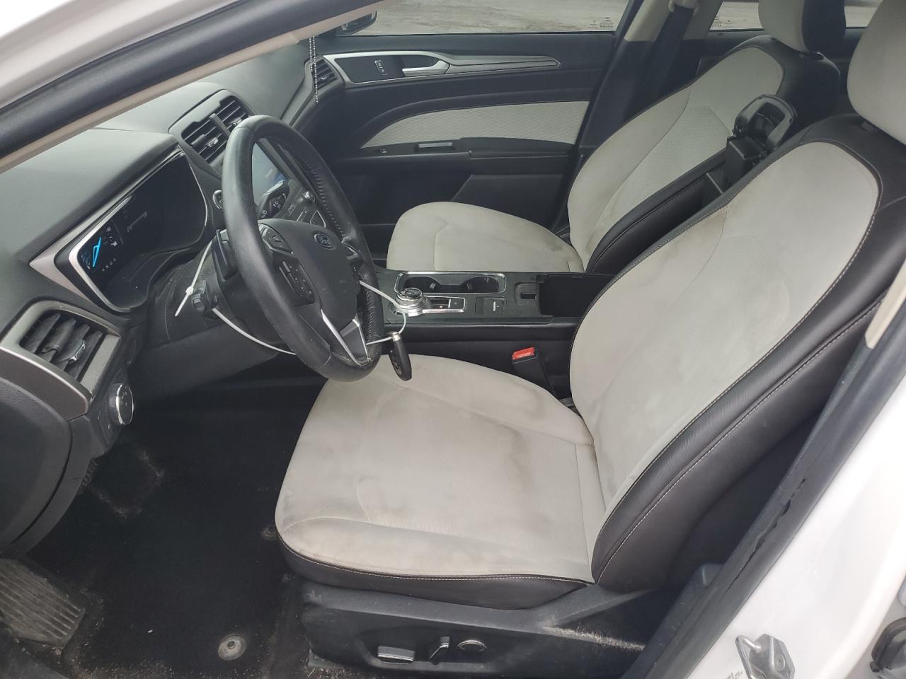 2019 Ford Fusion Se VIN: 3FA6P0HDXKR245717 Lot: 90310465