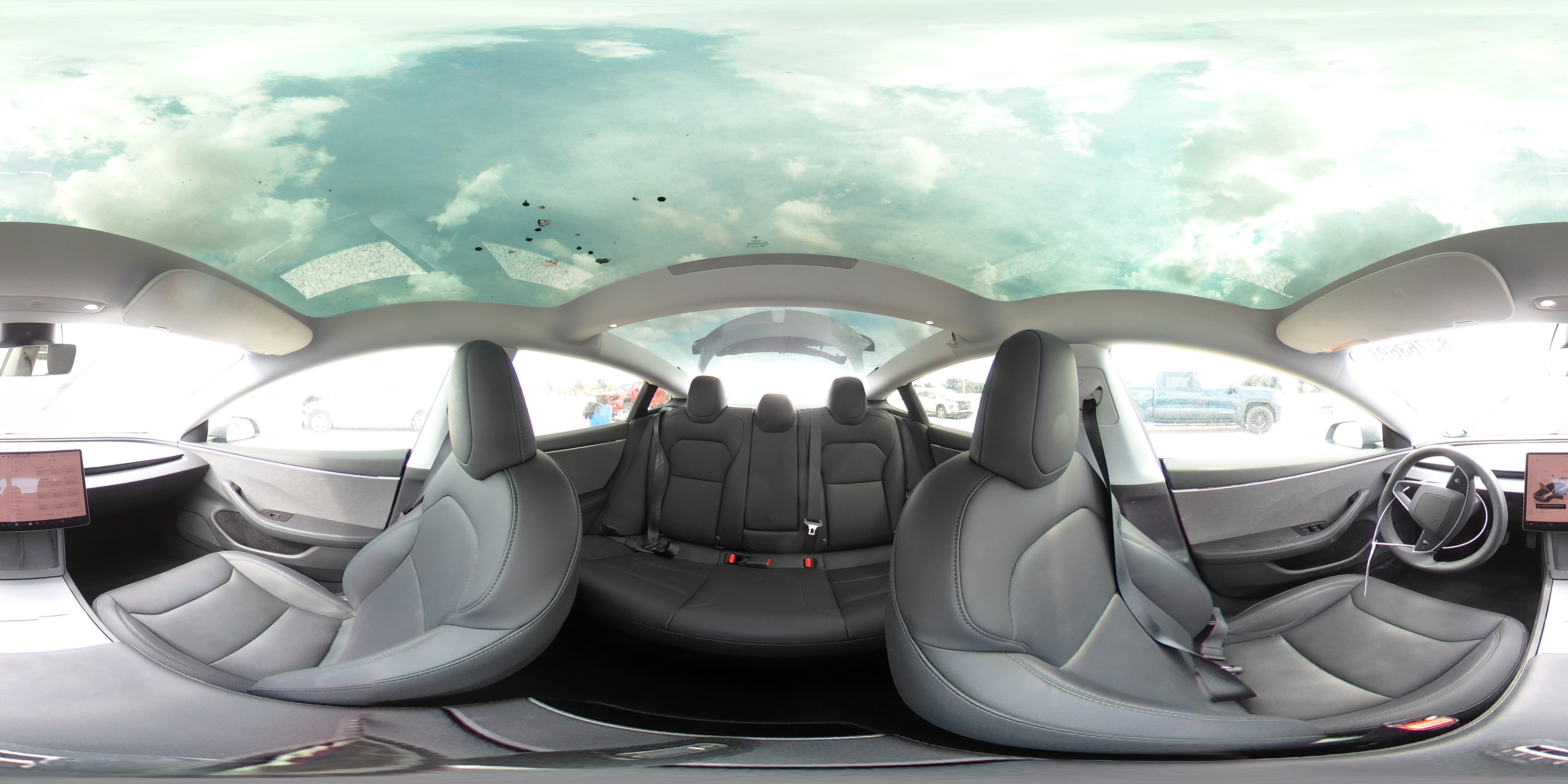 2024 Tesla Model 3 VIN: 5YJ3E1EA2RF853570 Lot: 82768695