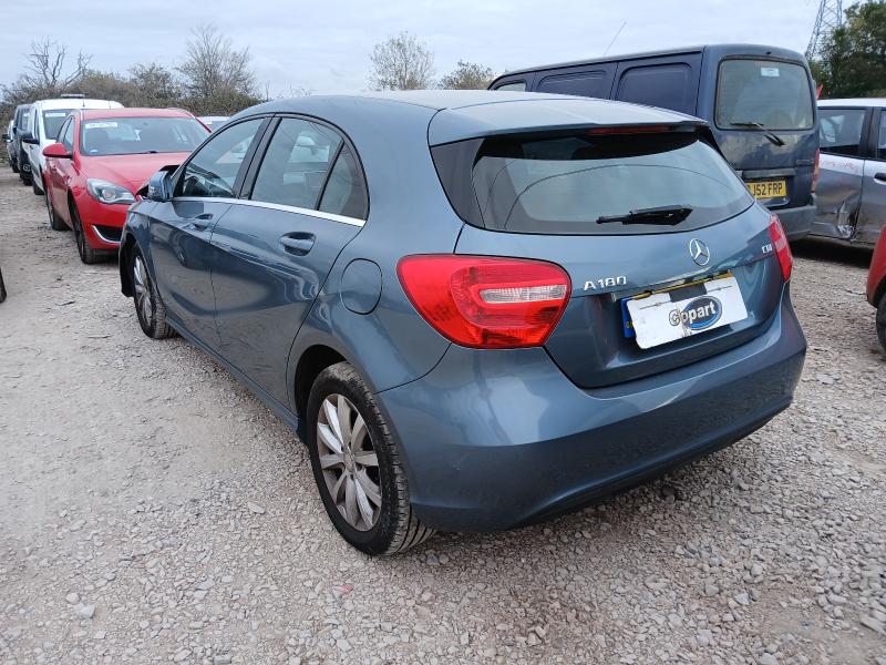 2013 MERCEDES-BENZ A CLASS A180 CDI BLUEEFFICIENCY SE 5DR