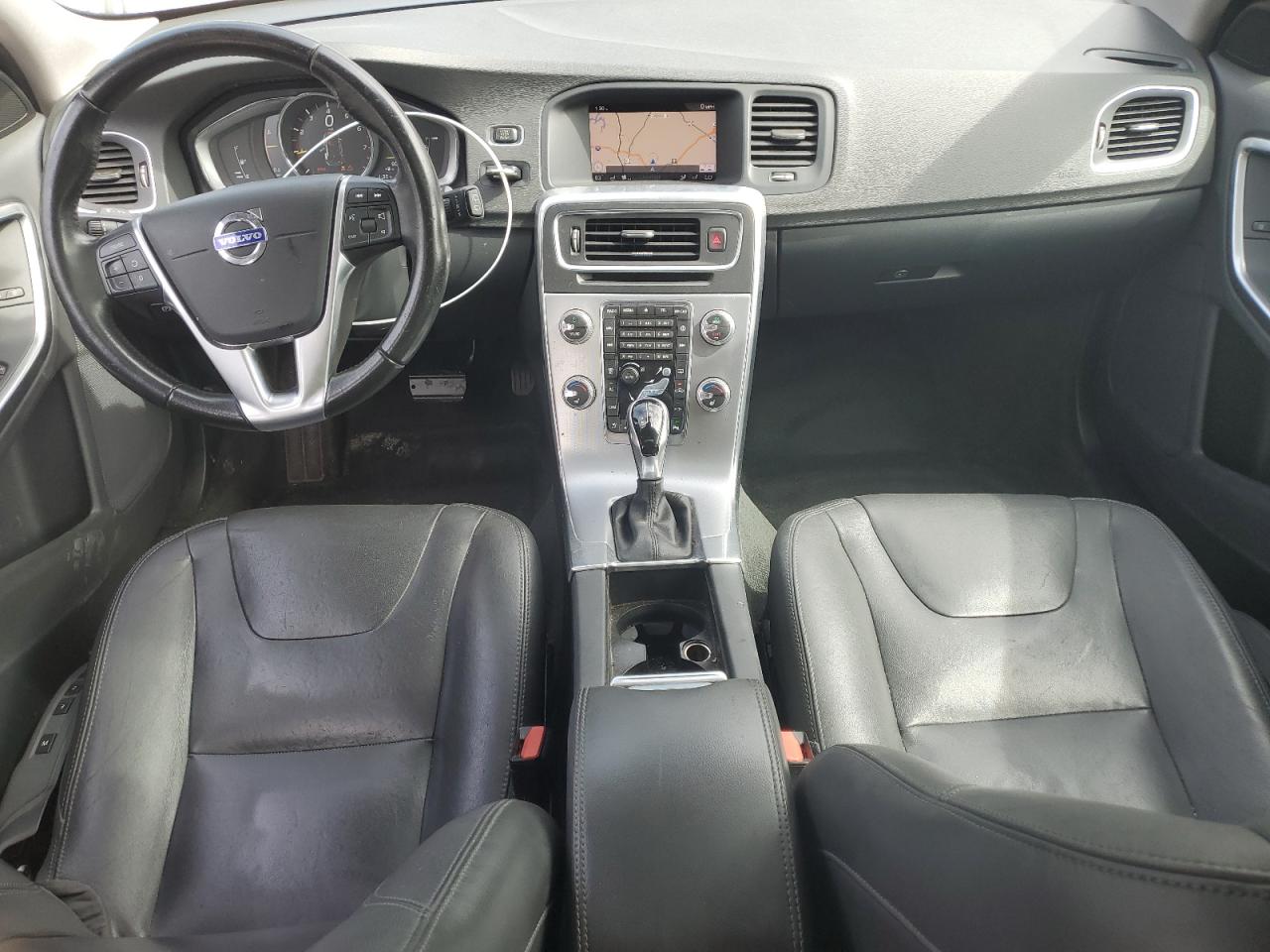 2017 Volvo V60 T5 Premier VIN: YV140MEK1H1365788 Lot: 82298955