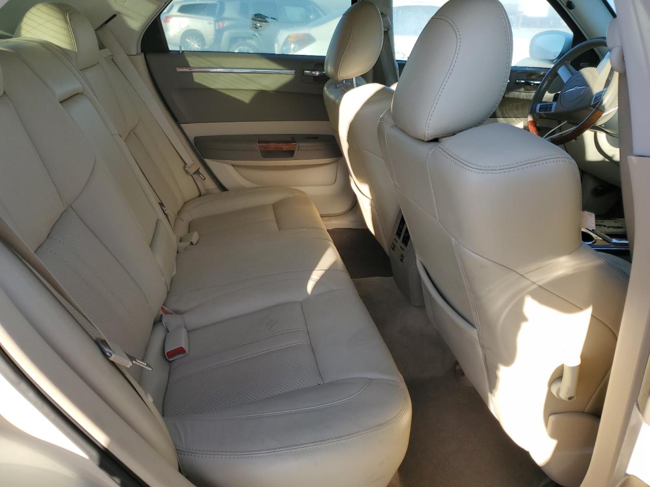 2009 Chrysler 300C VIN: 2C3LA63TX9H582964 Lot: 89536855