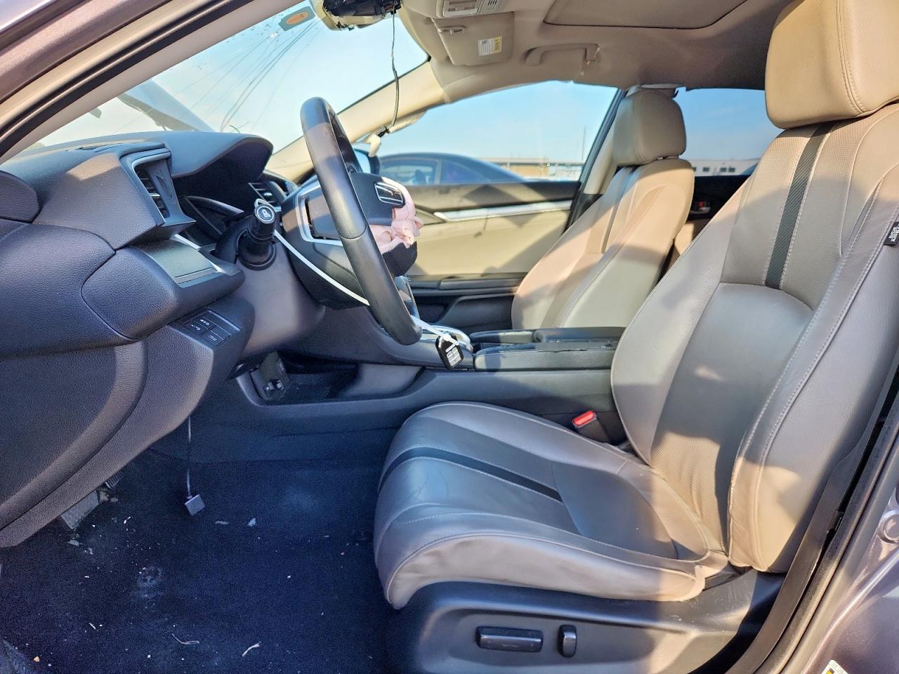 2017 Honda Civic Touring VIN: 19XFC1F94HE015536 Lot: 84911985