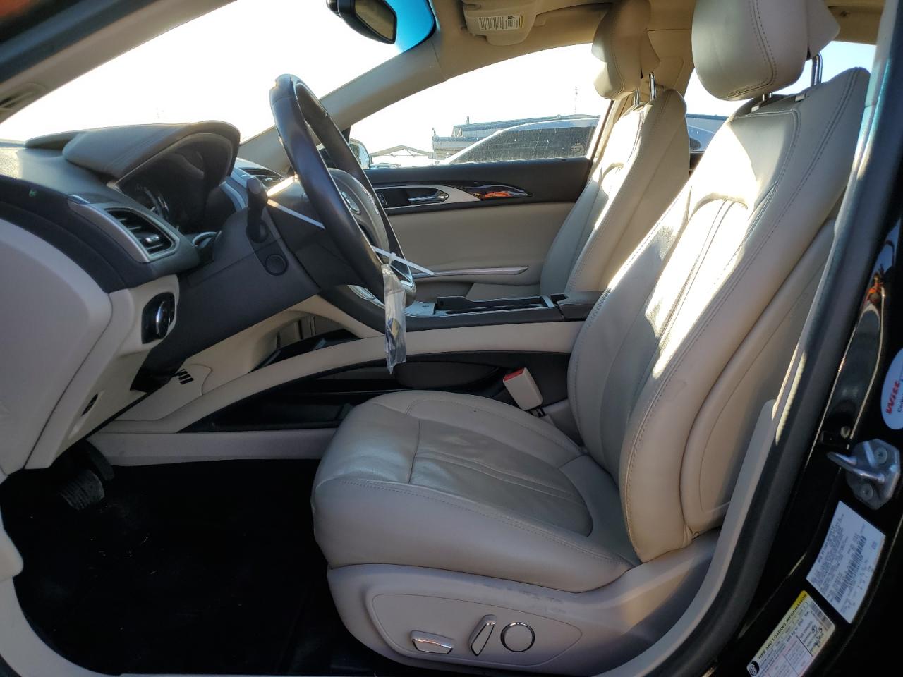 2016 Lincoln Mkz Hybrid VIN: 3LN6L2LU1GR627808 Lot: 87293675