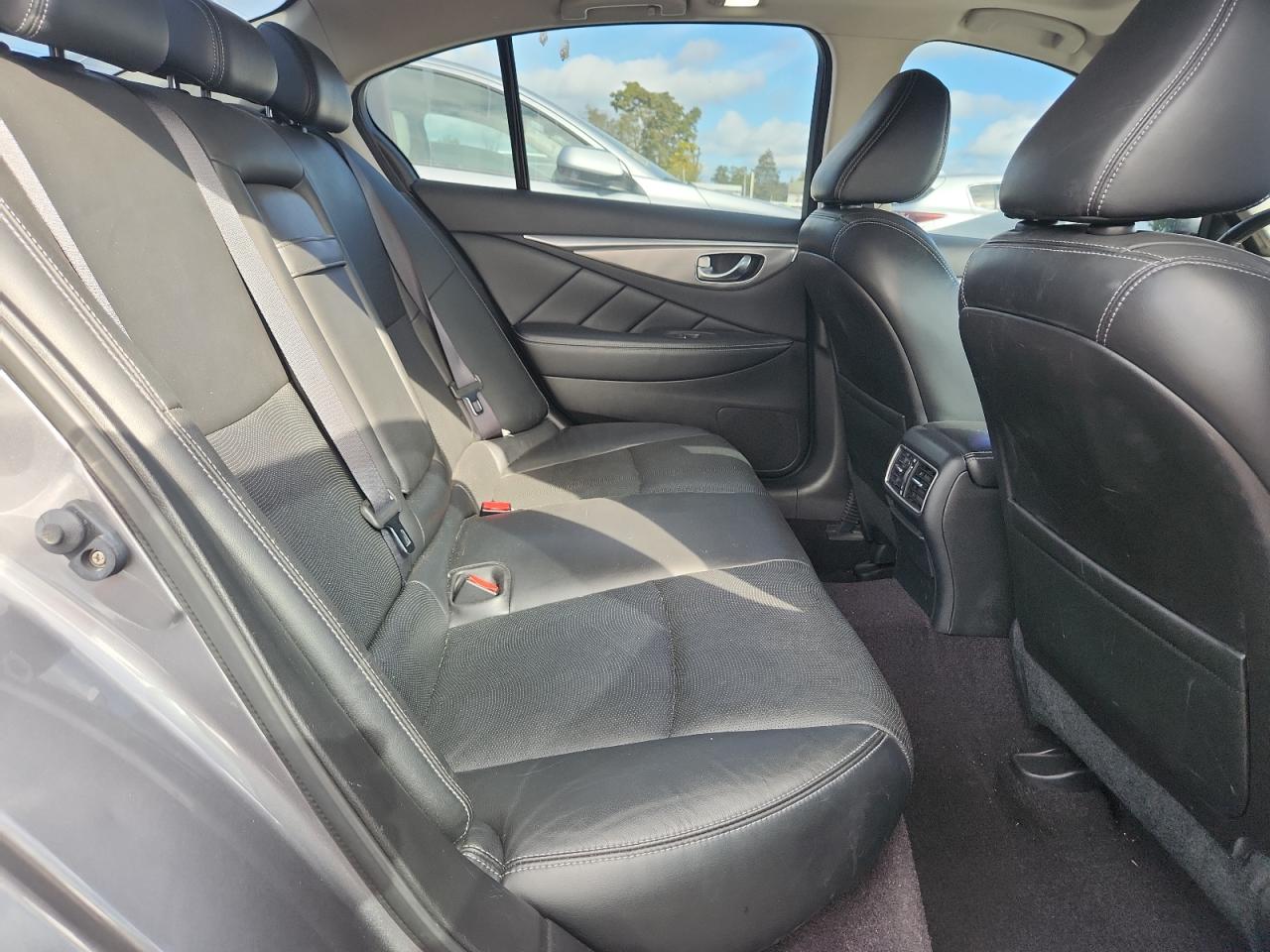 2014 Infiniti Q50 Base VIN: JN1BV7AR7EM704912 Lot: 83848165
