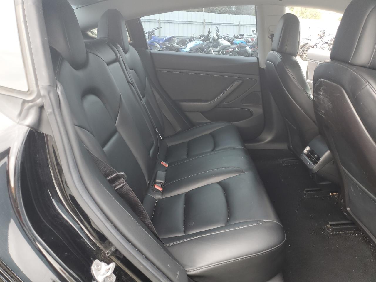 2019 Tesla Model 3 VIN: 5YJ3E1EA0KF395520 Lot: 87297525