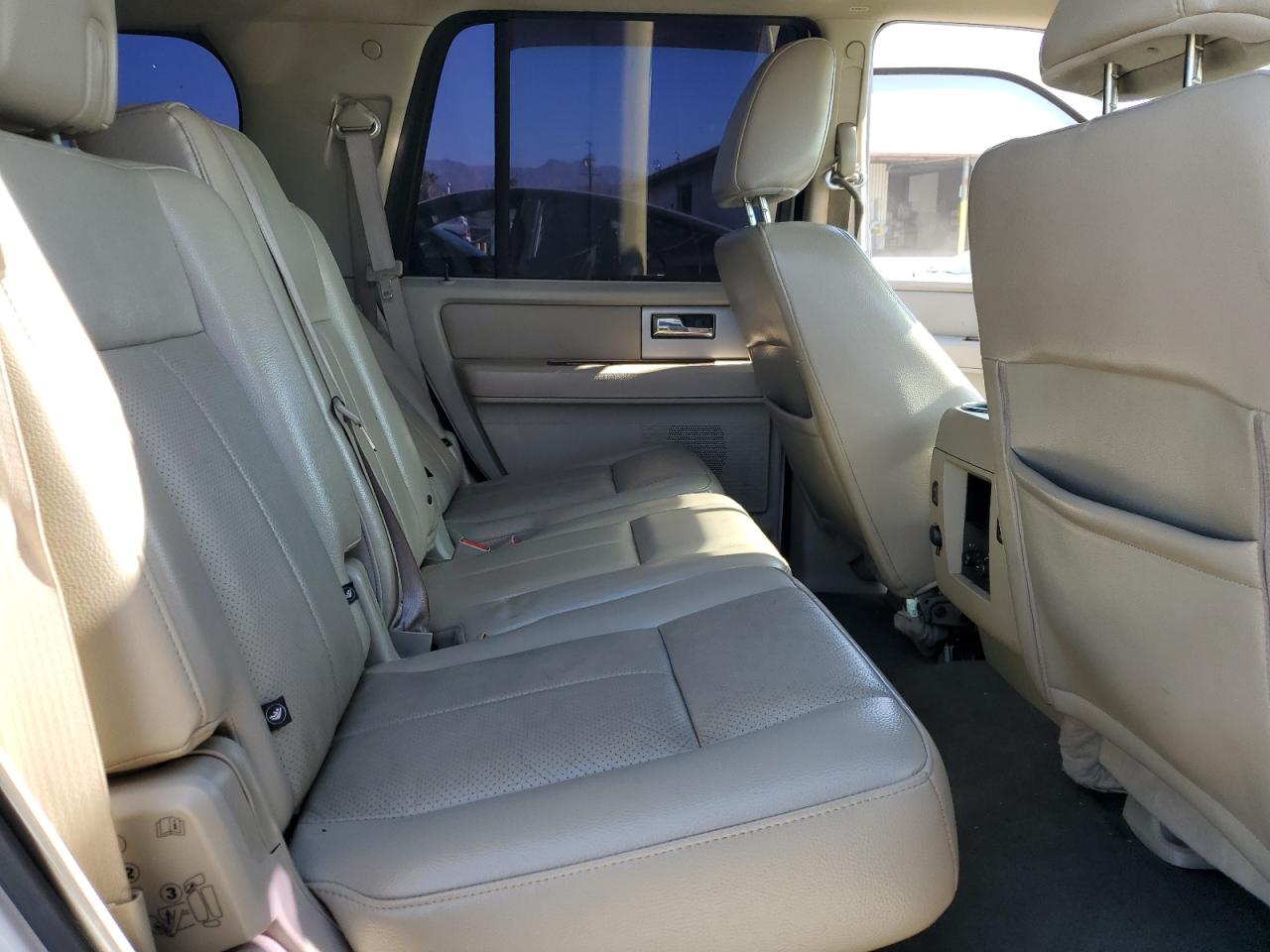 2010 Ford Expedition Limited VIN: 1FMJU1K52AEA70882 Lot: 82450375