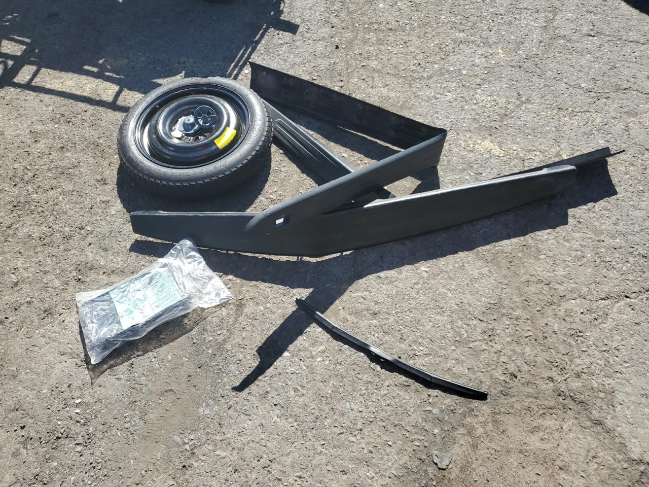 2017 Toyota Camry Le VIN: 4T1BF1FK7HU373753 Lot: 85923195