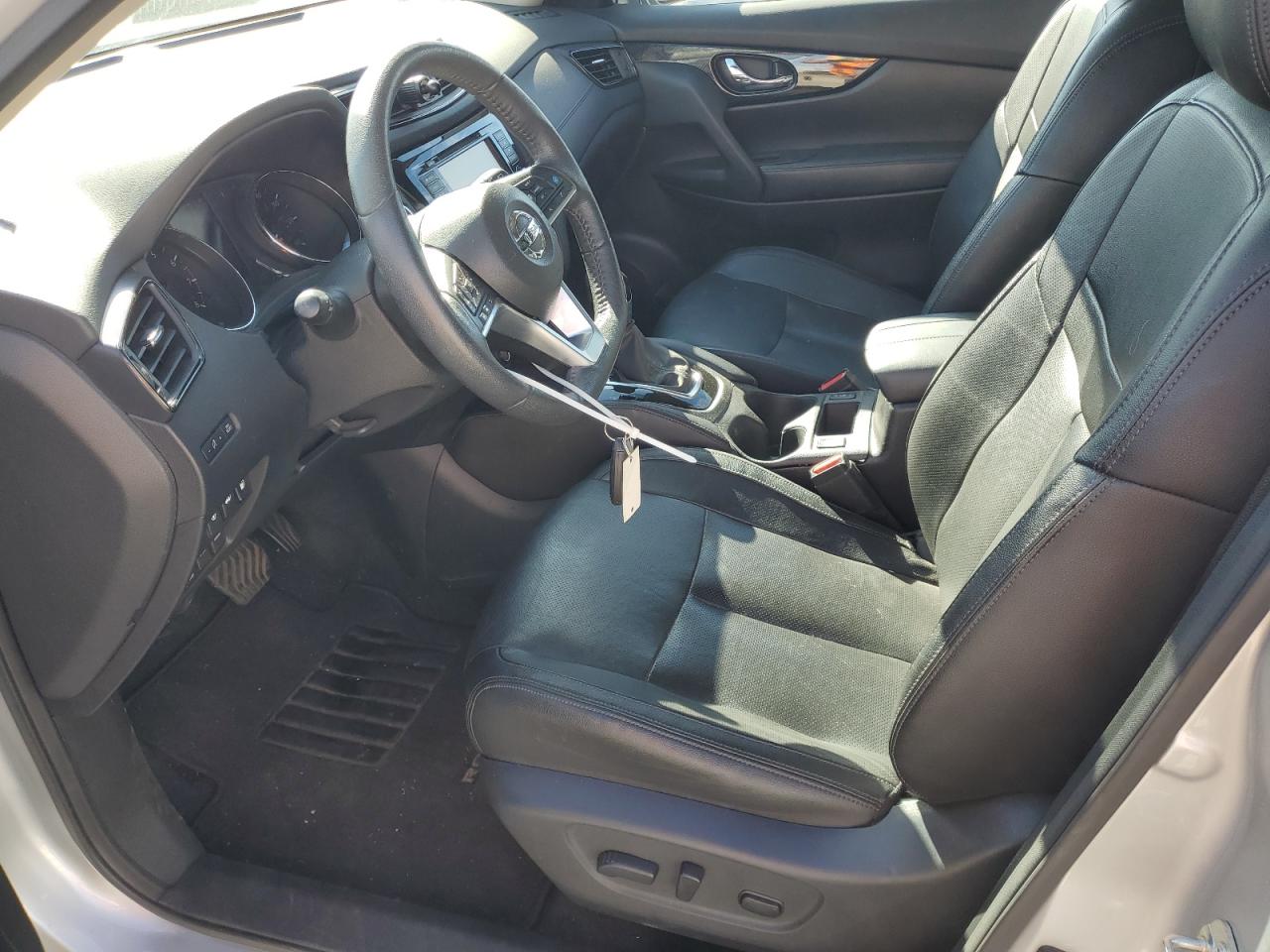 2020 Nissan Rogue S VIN: 5N1AT2MV9LC780186 Lot: 82284085