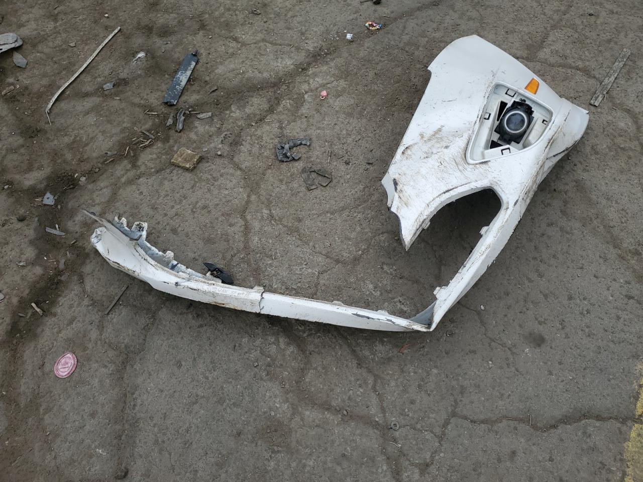 2011 Ford Fusion Sport VIN: 3FAHP0DC8BR340184 Lot: 82498665