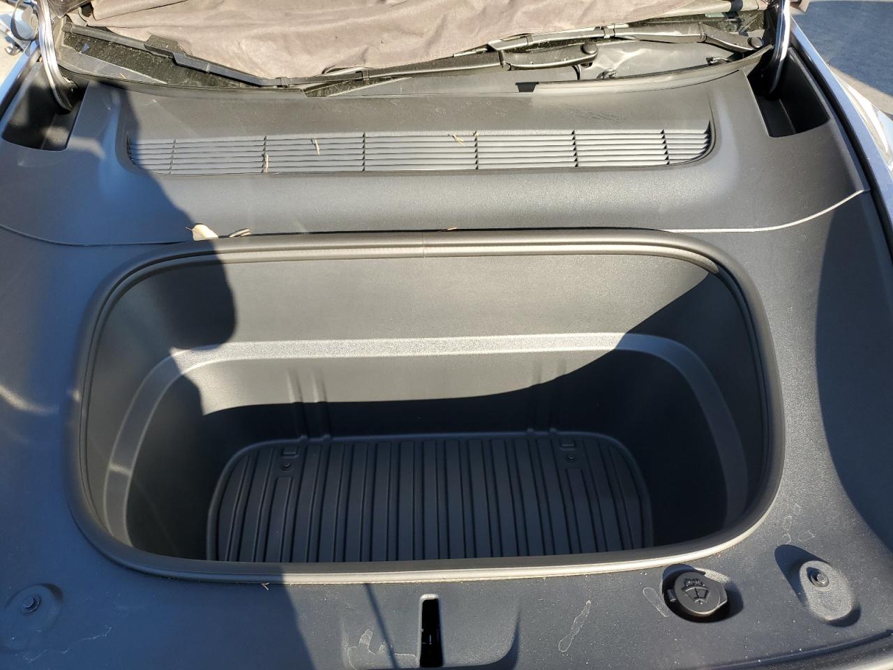 2026 Tesla Model Y VIN: 7SAYGDED6TF388913 Lot: 86661455