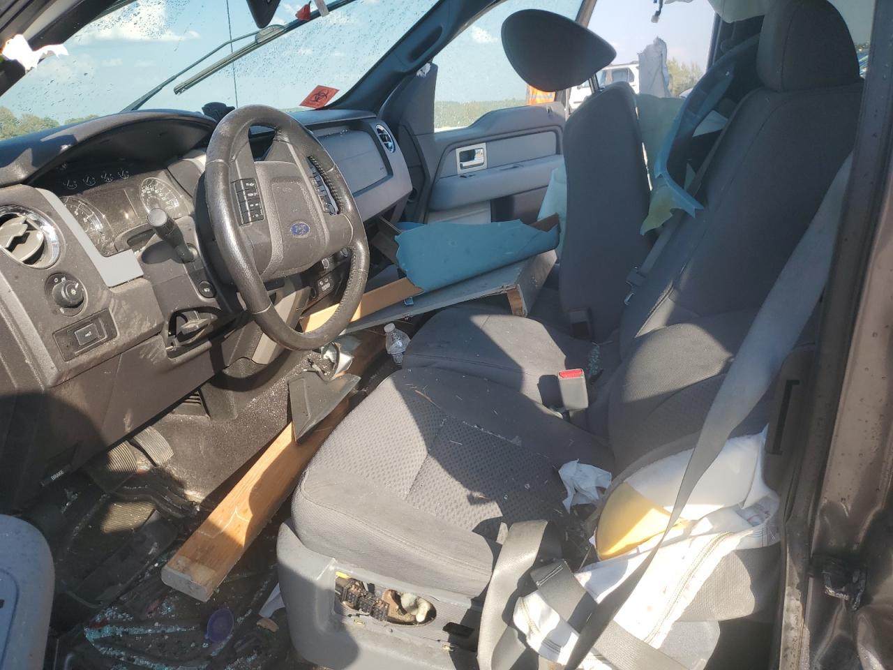 2011 Ford F150 Super Cab VIN: 1FTFX1EF7BFD38102 Lot: 84972565