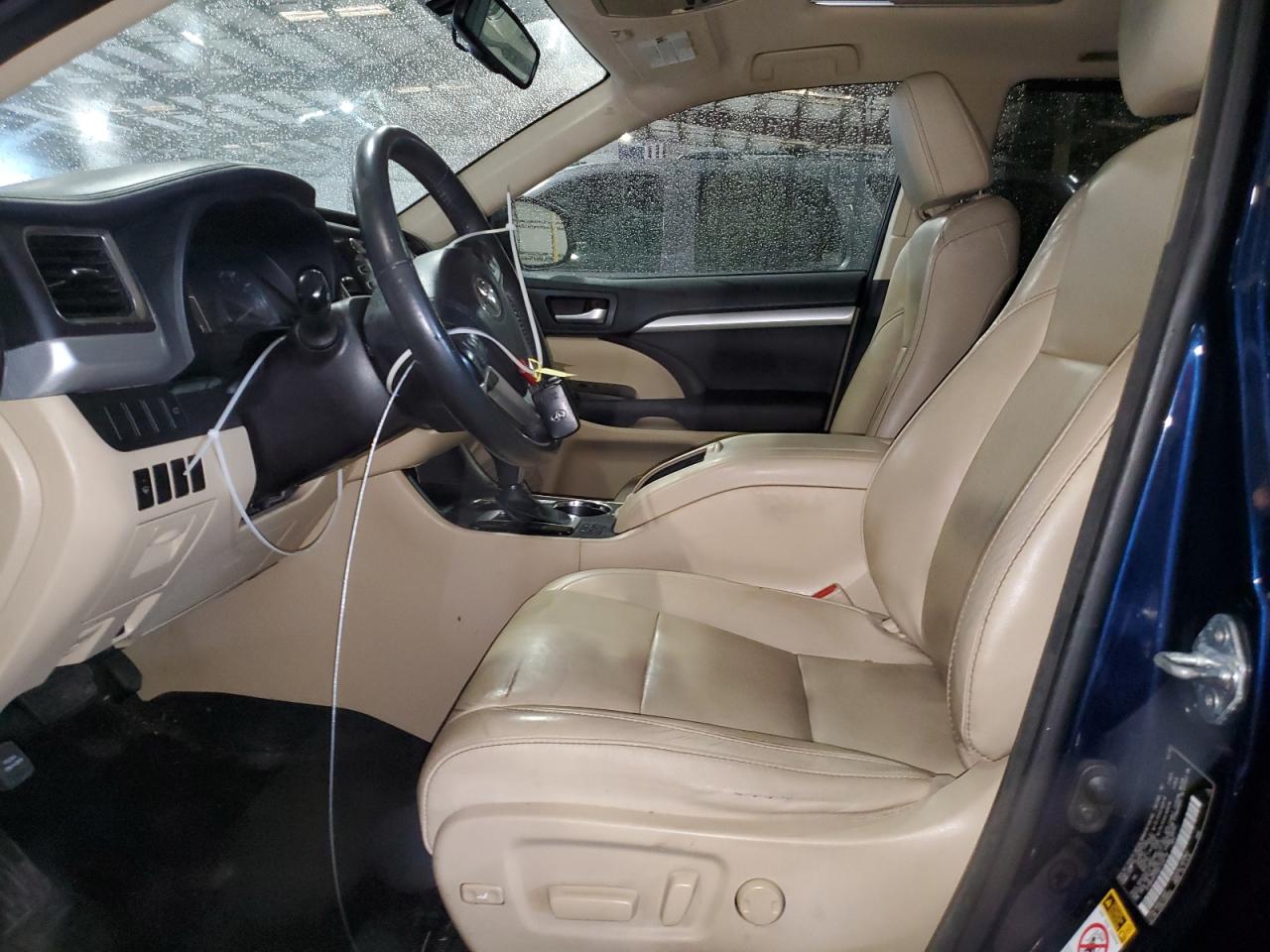 2016 Toyota Highlander Xle VIN: 5TDKKRFH3GS126719 Lot: 86842095