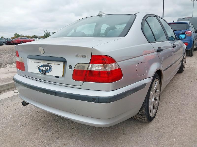2001 BMW 318I SE 