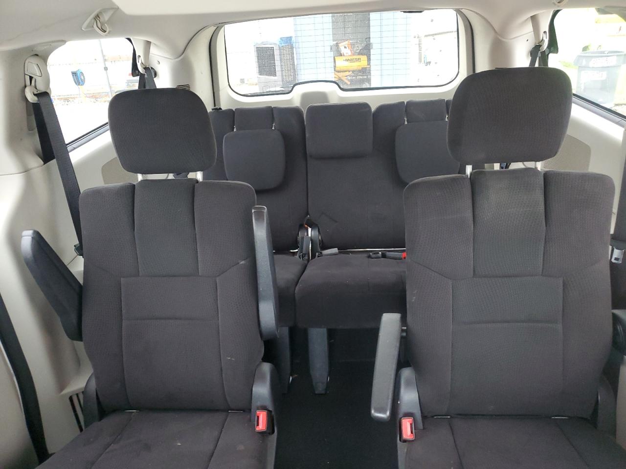 2011 Dodge Grand Caravan Express VIN: 2D4RN4DG3BR737275 Lot: 86267935