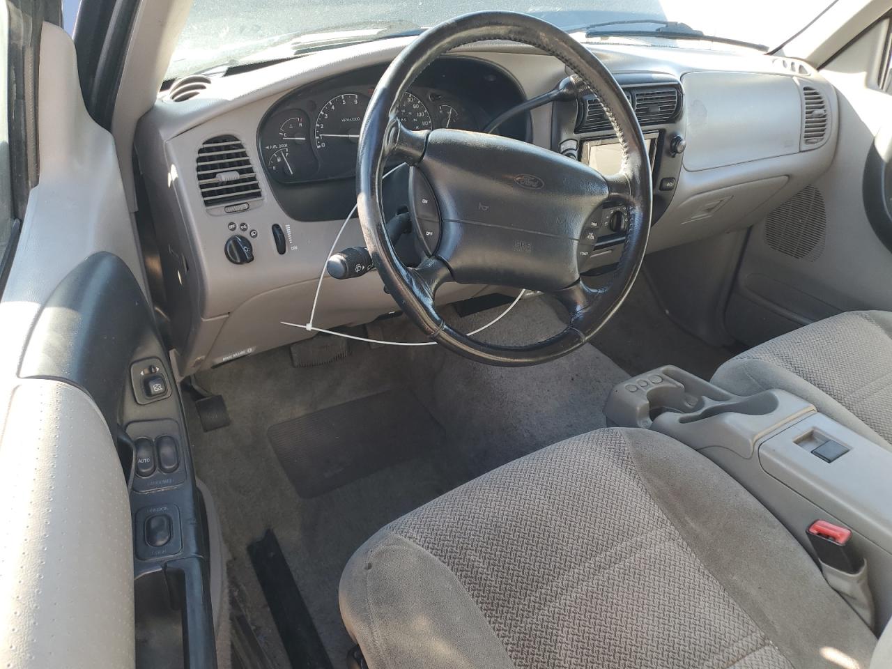 1998 Ford Ranger VIN: 1FTYR11X3WPA04330 Lot: 85289865